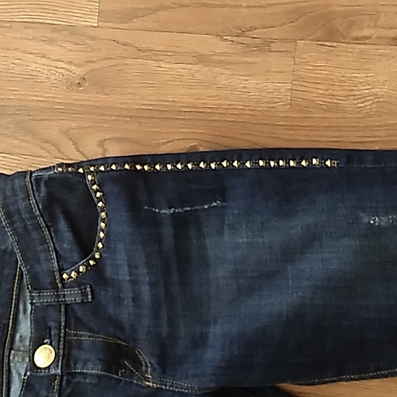 Rock & Republic Studded Kasandra Distressed Jeans. Size 4 - Picture 5 of 10